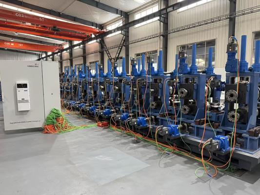 उच्च गति ट्यूब एपीआई पाइप उत्पादन उच्च परिशुद्धता के लिए मशीन बनाने