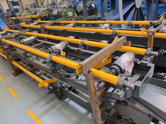 एएसटीएम ए 53 स्टील ट्यूब बनाने की मशीन हॉट रोल्ड स्टील 2.0 मिमी - 6.0 मिमी Uncoiler