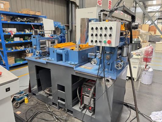 औद्योगिक पाइप उत्पादन के लिए कम कार्बन स्टील ट्यूब बनाने की मशीन